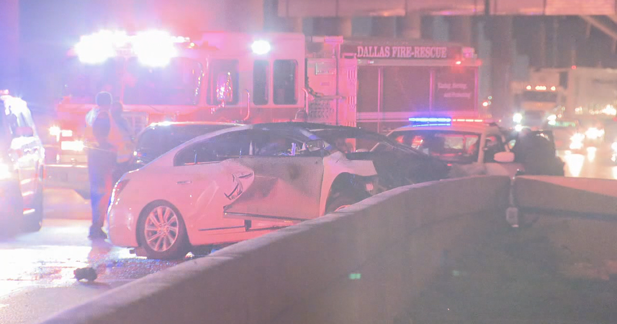 2 people killed in early morning crash in Dallas | FOX 4 Dallas-Fort Worth