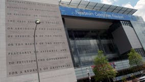 Former Newseum’s iconic ‘First-Amendment Tablet’ heading to Philadelphia