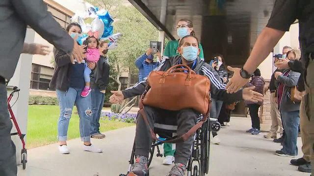 The Colony officer leaves rehab after 6-month battle with COVID-19