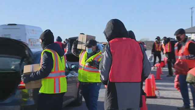 North Texas food banks still experiencing record-high demand one year into pandemic