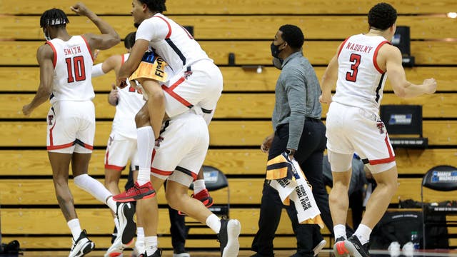 Texas Tech uses 2nd-half surge to get past Utah State 65-53