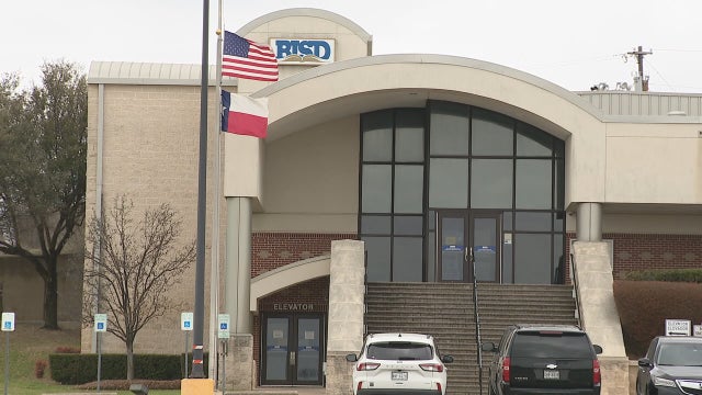 Despite disapproval from parents, Birdville ISD ends mask mandate for younger students