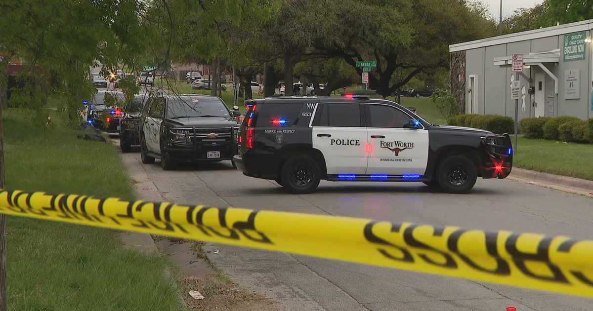 1 dead, 2 injured in Fort Worth shooting | FOX 4 Dallas-Fort Worth
