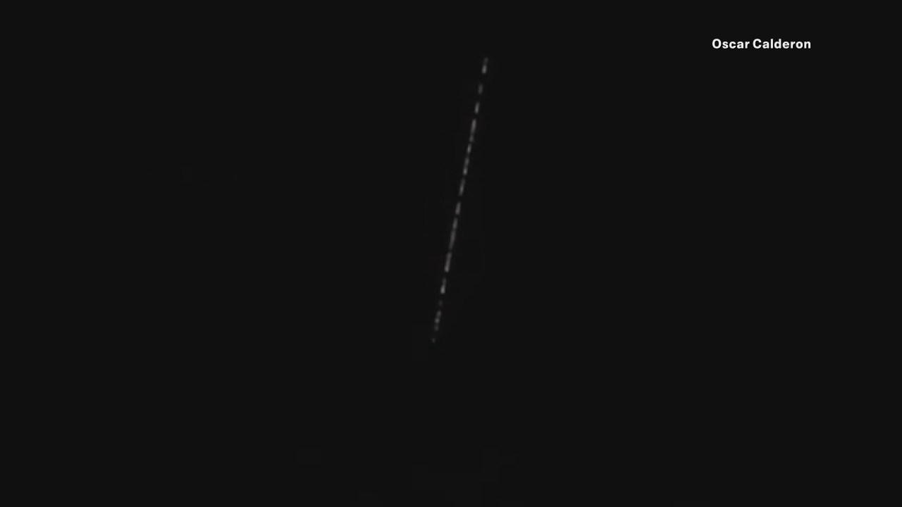 Starlink satellite train visible in the North Texas sky image
