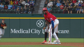 Orioles beat Rangers 5-2