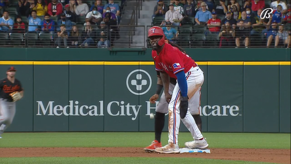 Orioles beat Rangers 5-2