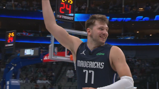 Doncic, Mavs stun Lakers with rally in Davis' 2nd game back