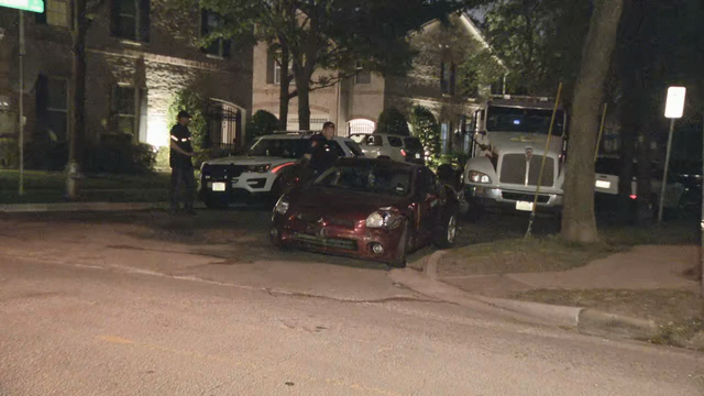 Woman leads police on chase into east Dallas