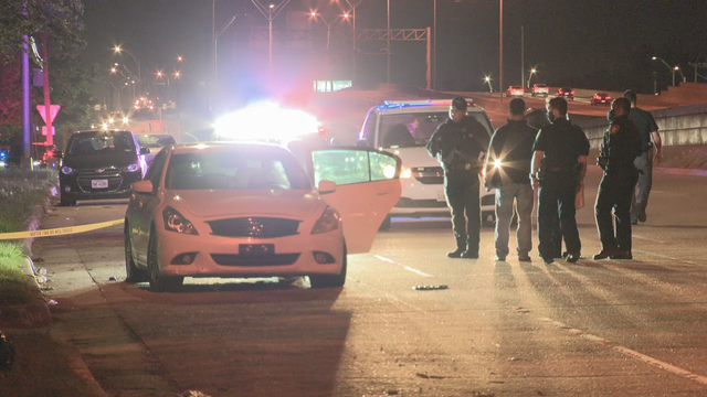 1 dead, 5 others injured in gang-related shootout on Fort Worth freeway