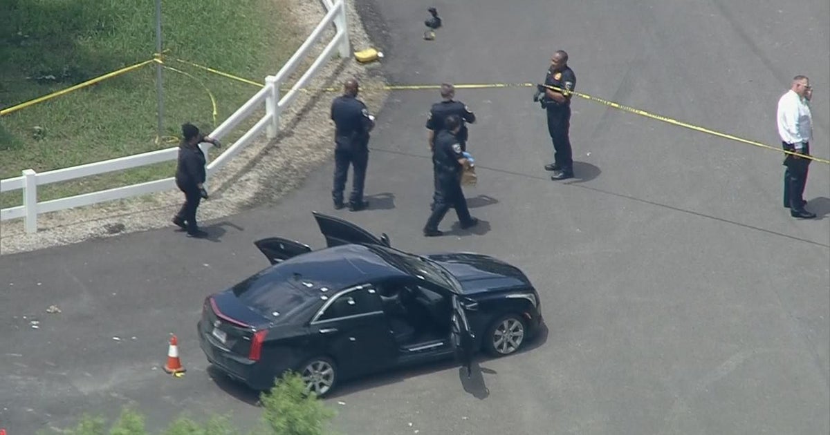 1 dead, 1 hospitalized after shooting in Irving park | FOX 4 Dallas ...