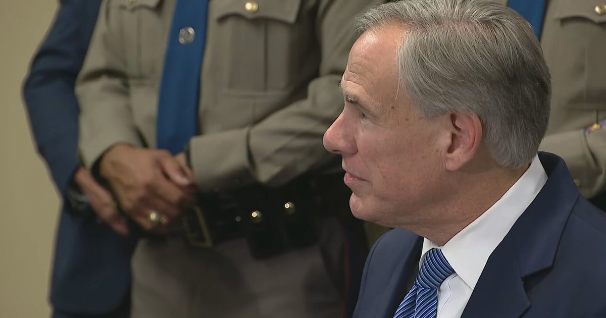 Gov. Abbott threatens to defund Texas Legislature after Dems stage ...