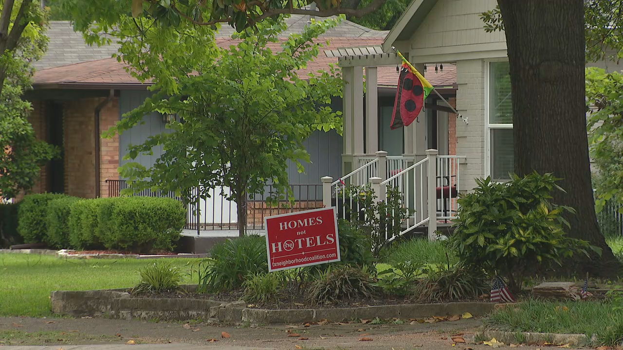 Dallas City Council considers banning short-term rentals in residential neighborhoods Dallas City Council considers banning short-term rentals in residential neighborhoods