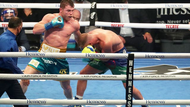 AT&T Stadium hosts biggest event since start of the pandemic as 73,000 watch Canelo beat Saunders