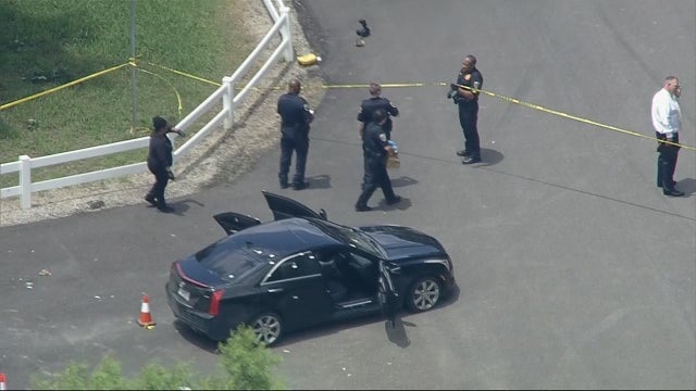 1 dead, 1 hospitalized after shooting in Irving park
