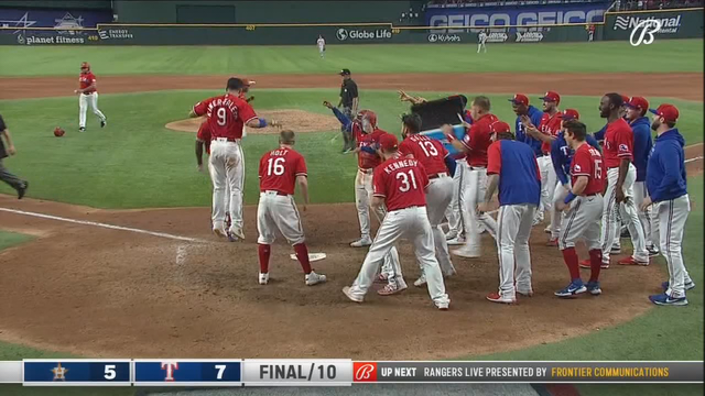 García's homer in 10th gives Rangers 7-5 win over Astros