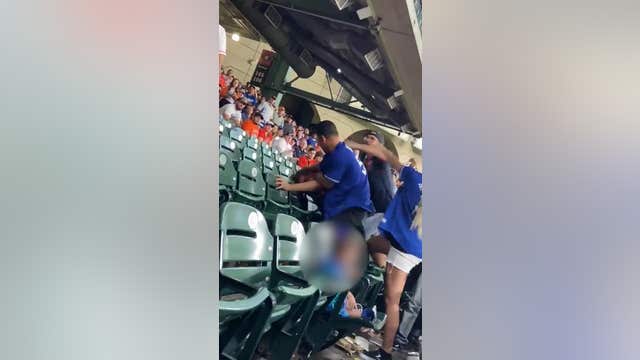 VIDEO: Houston Astros, LA Dodgers fans fight in the stands at Minute Maid Park
