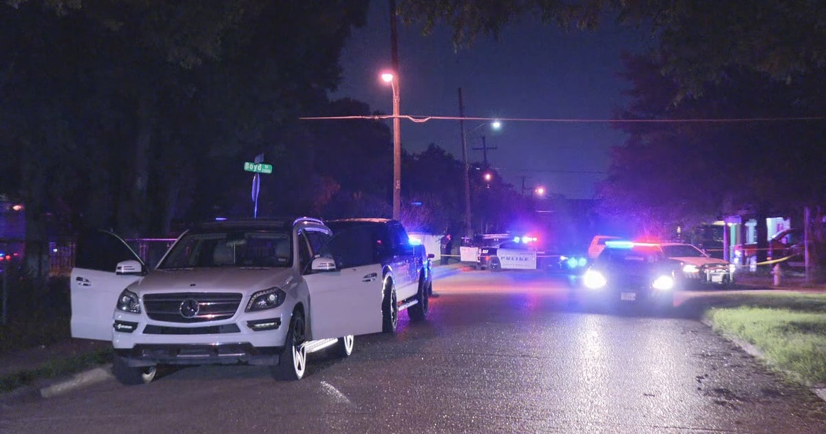 Police searching for suspect in deadly Dallas shooting | FOX 4 Dallas ...