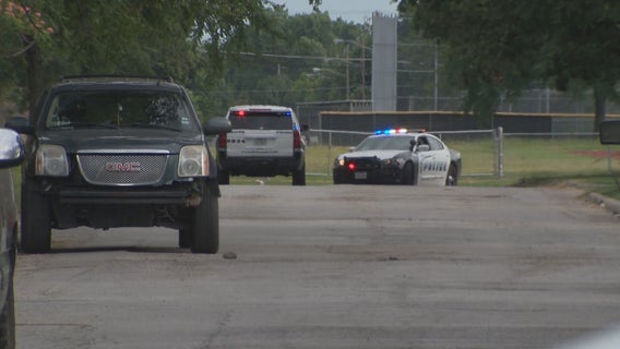 Police: Driver ran away after crashing into officer in Dallas