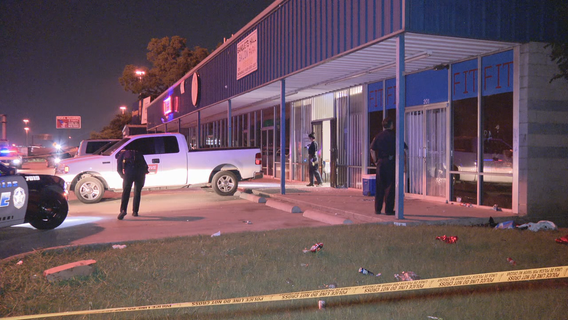 2 kids among 8 shot after fight between groups at separate birthday, graduation parties in Dallas