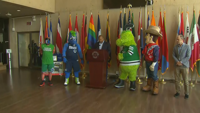 Dallas mayor launches COVID-19 vaccine raffle, offering prizes to those who get vaccinated