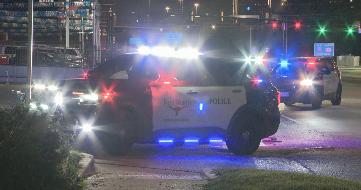 Woman found fatally shot outside Fort Worth business | FOX 4 Dallas ...