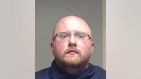 Police: Grayson County man tried to prostitute 8-year-old for $800