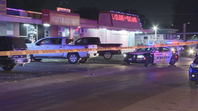 Man shot following argument at Dallas strip mall