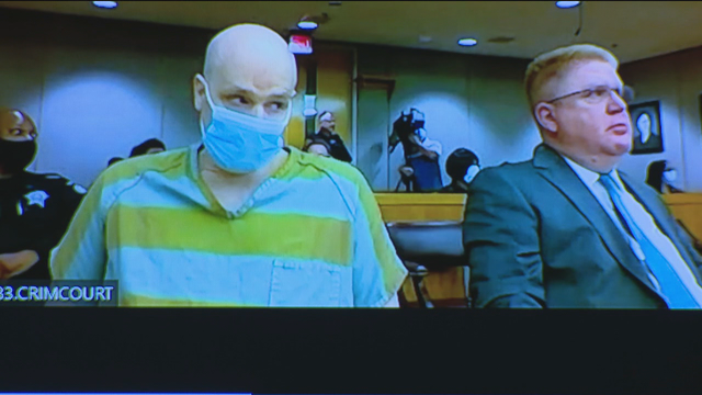 "Texas 7" member on death row appears in court to argue judge in his case was racist