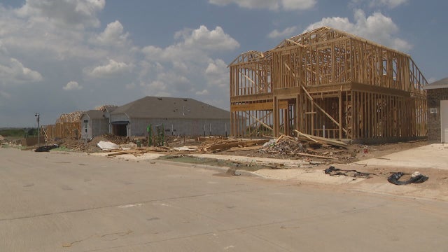Lumber thieves taunt Fort Worth victims: "Thanks for the wood"