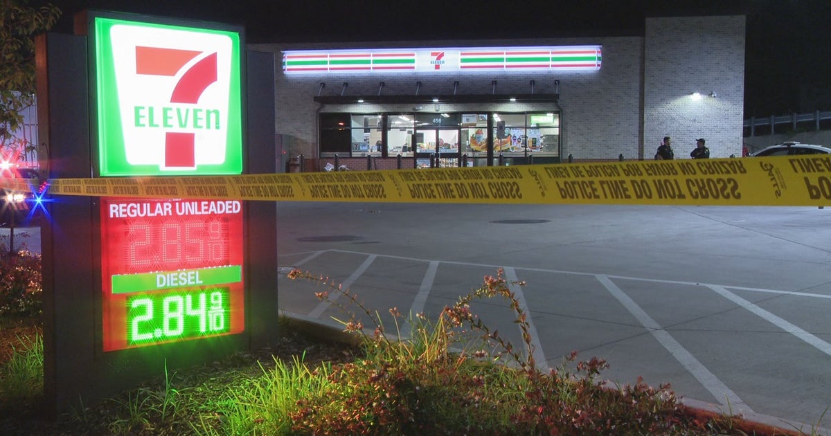 Dallas convenience store clerk charged with murder after shooting ...