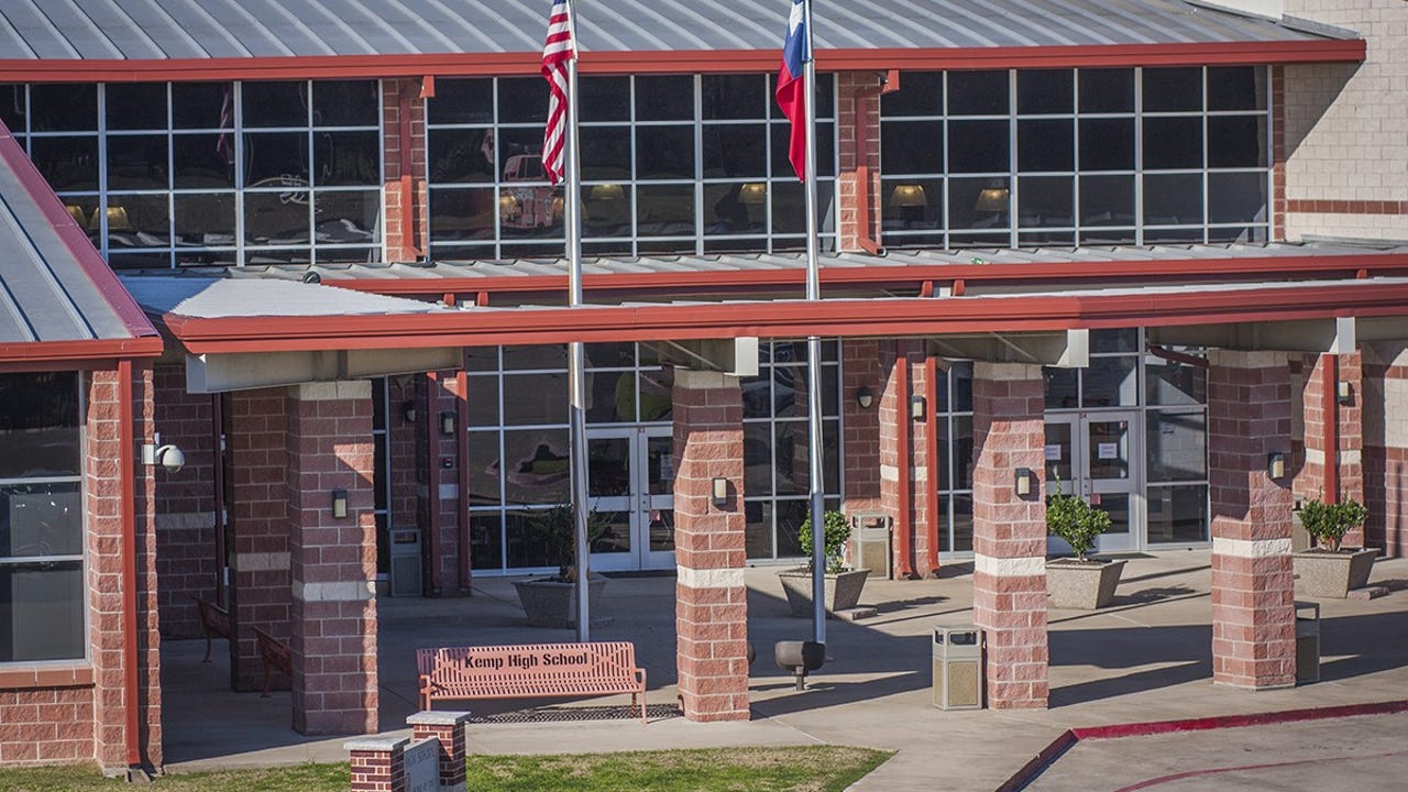 Kemp ISD temporarily closes schools due to COVID19 outbreak FOX 4