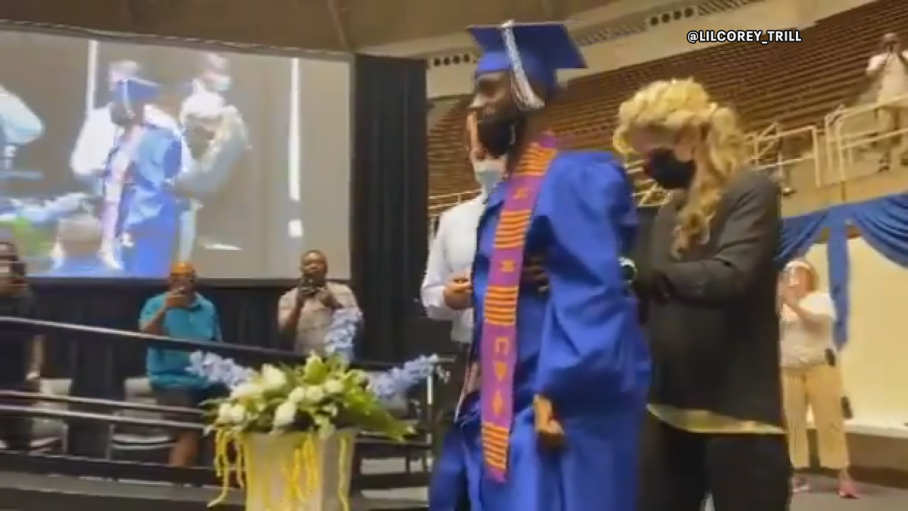 DeSoto's Corey Borner continues his inspirational story by walking