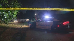 Man murdered in the middle of west Dallas street