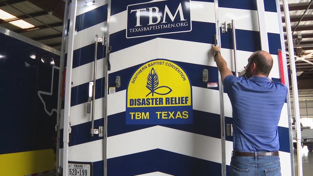 Volunteers from North Texas deploy to help Hurricane Ida victims in Louisiana