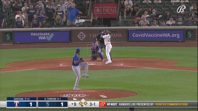 Torrens' 9th-inning single sends Mariners over Rangers 2-1