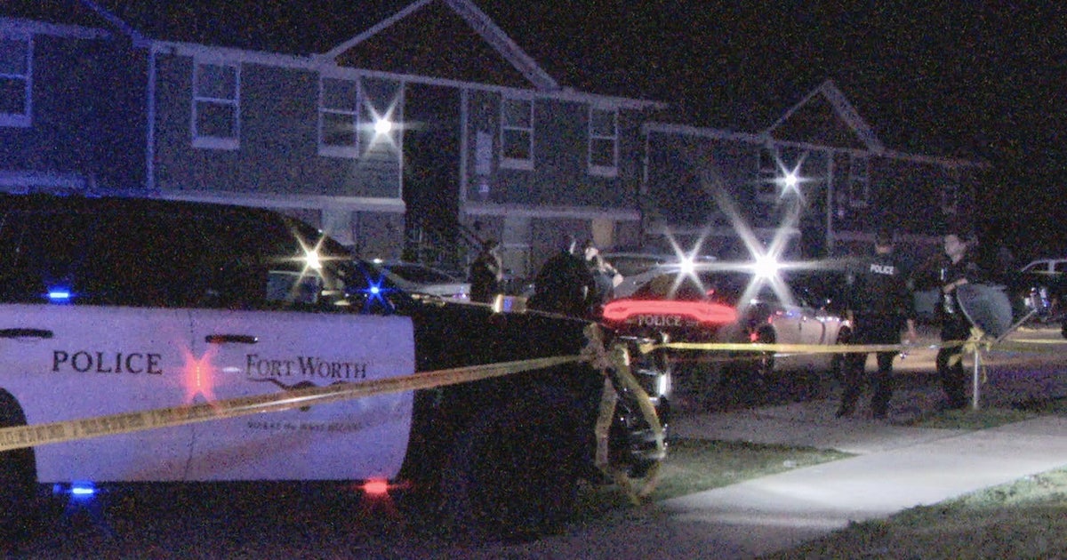 Man killed, another wounded in Fort Worth double shooting | FOX 4 ...