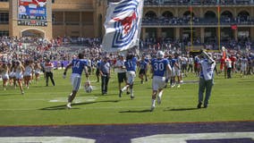 SMU's Dykes apologizes to TCU over postgame flag scuffle