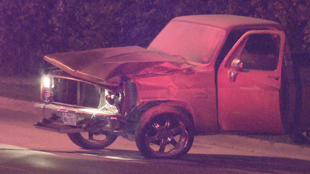 4 armed carjacking suspects taken into custody after morning police chase in Dallas