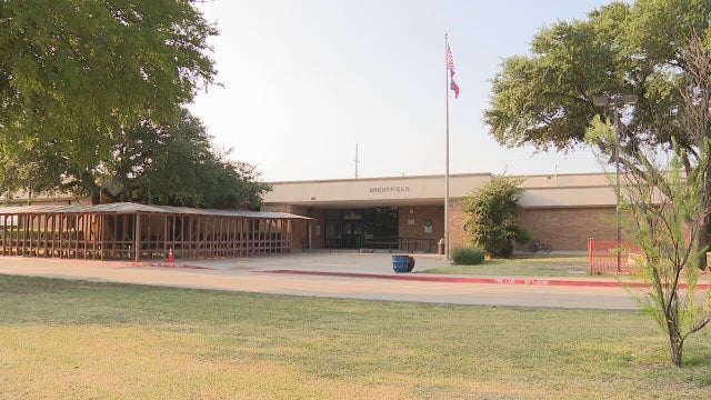 Richardson ISD campus returns to remote learning, trustees hold emergency meeting on future school closures