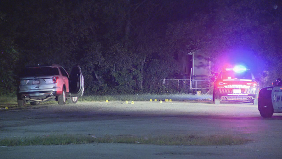 Dallas police investigating fatal shooting of 30-year-old man outside car wash