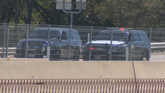 Police: Grand Prairie officers shoot suspect after he rammed into police vehicles