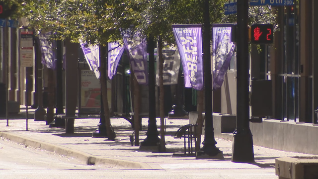 High winds causing issues across North Texas
