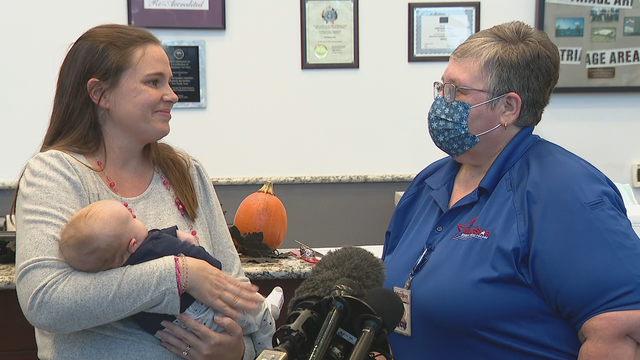 Fort Worth mother meets 911 dispatcher who helped save her child's life