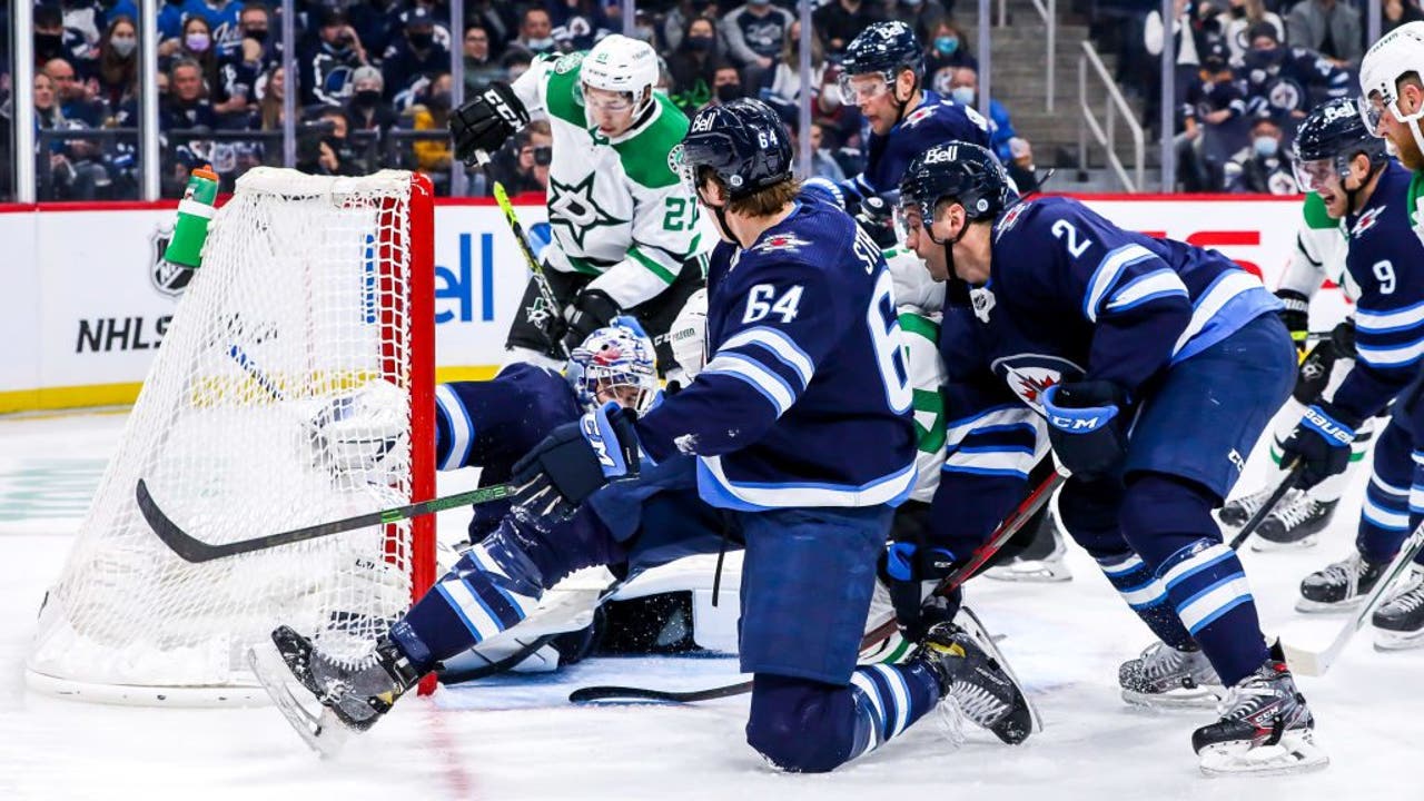 Scheifele Gets SO Winner As Jets Beat Stars 4-3