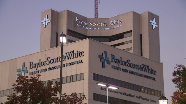 Jobs for unvaccinated hospital workers in limbo as vaccine mandate lawsuits continue