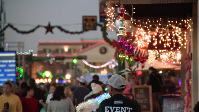 City of Grapevine kicks off annual 'Carol of Lights' celebration