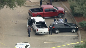 Mesquite officer dies after being shot outside grocery store