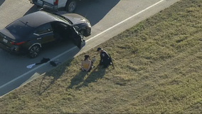 Driver arrested after pursuit, standoff on Fort Worth freeway