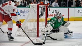 Hintz records first hat trick as Stars defeat Hurricanes 4-1