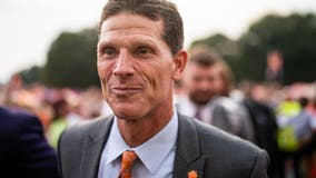 Reports: Oklahoma signs Brent Venables as new head football coach
